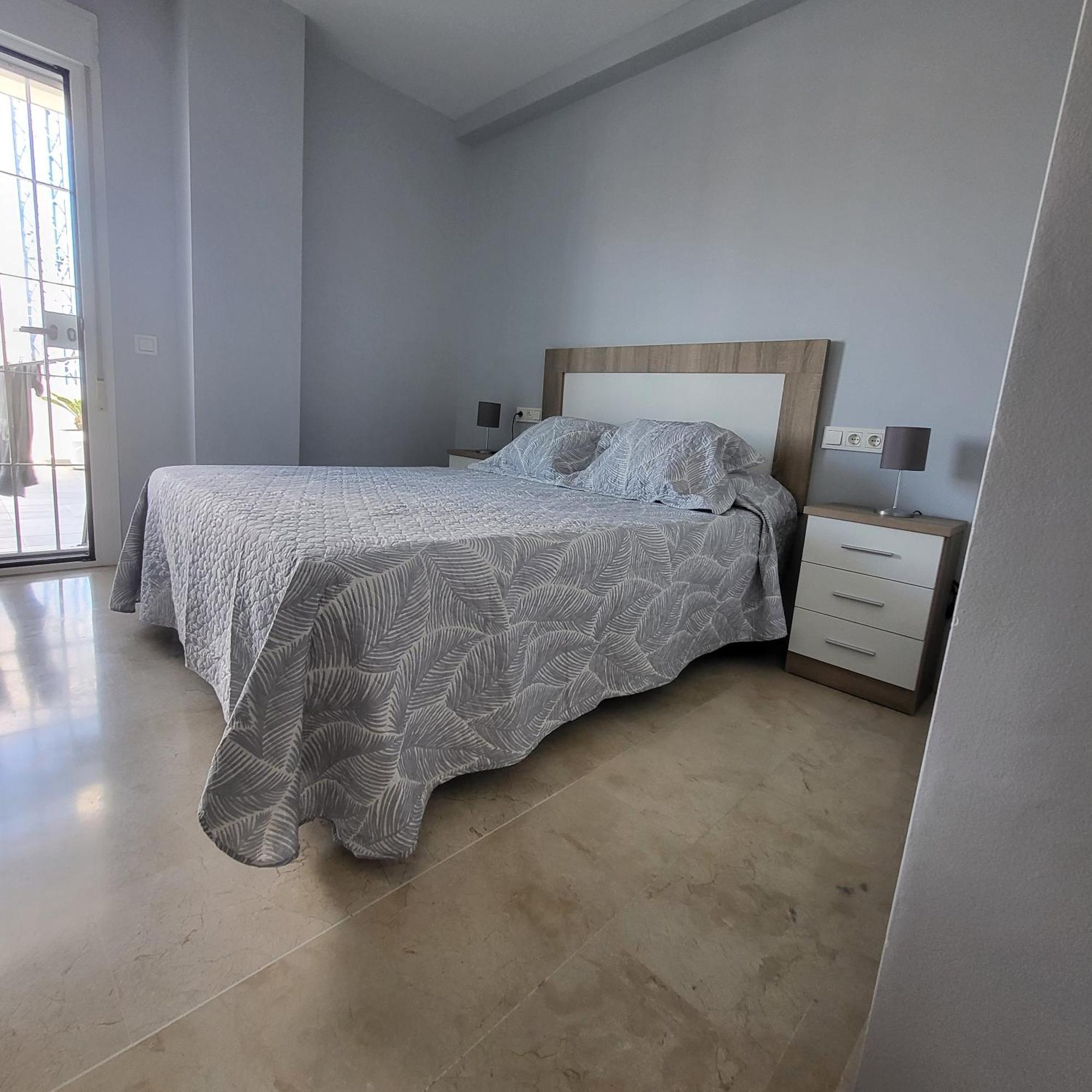 Golf En Baviera Con Vistas Al Mar Apartment Caleta De Velez Exterior foto